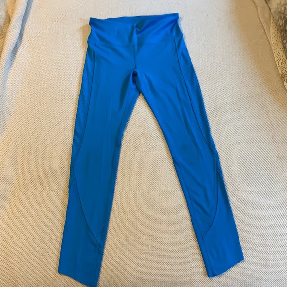 Under Armour Pants - Under Armour HEATGEAR high rise leggings